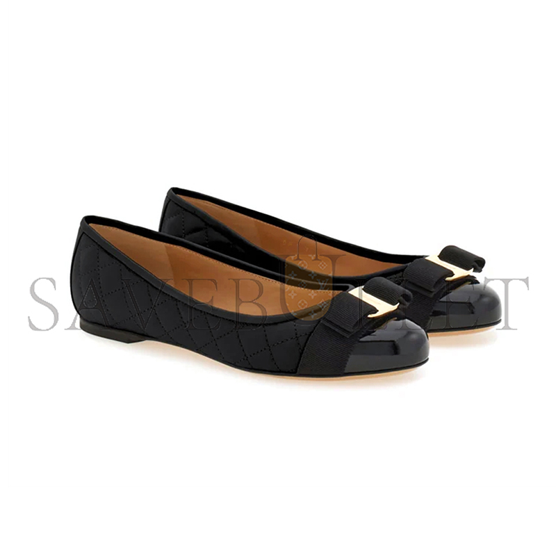 FERRAGAMO VARINA BALLET FLAT 01M831 672100